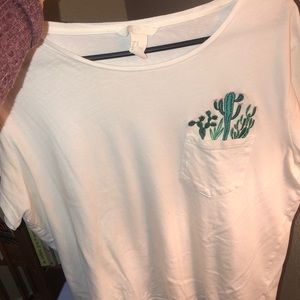 white h & m tee